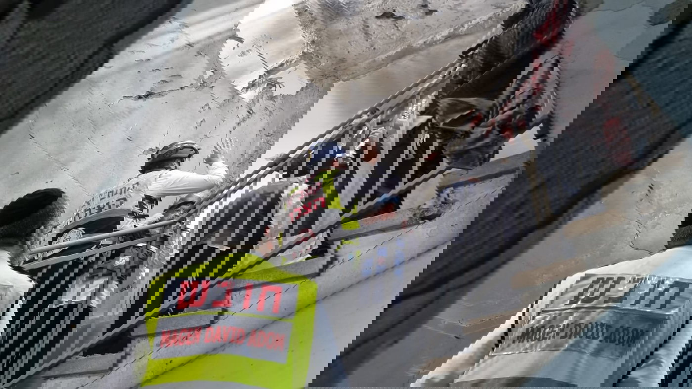 בניין שנפגע במלחמה בבני ברק 