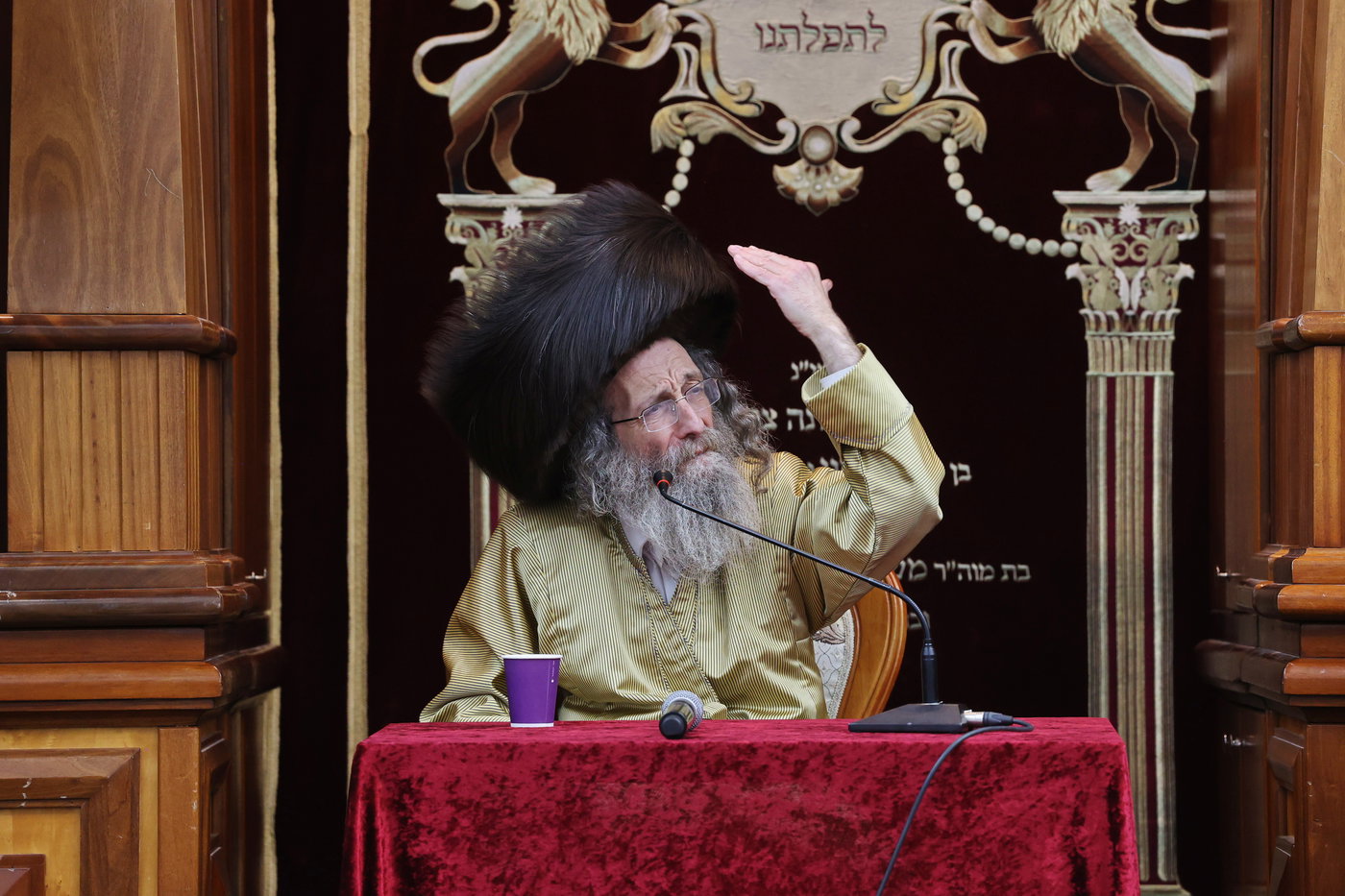 הגה"צ רבי אלימלך בידרמן בזיץ הכנה לשביעי של פסח