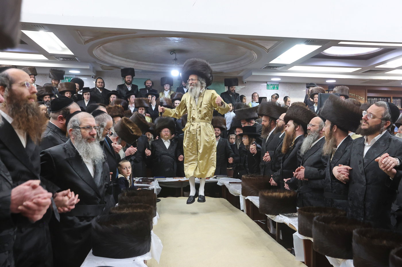 הגה"צ רבי אלימלך בידרמן בזיץ הכנה לשביעי של פסח