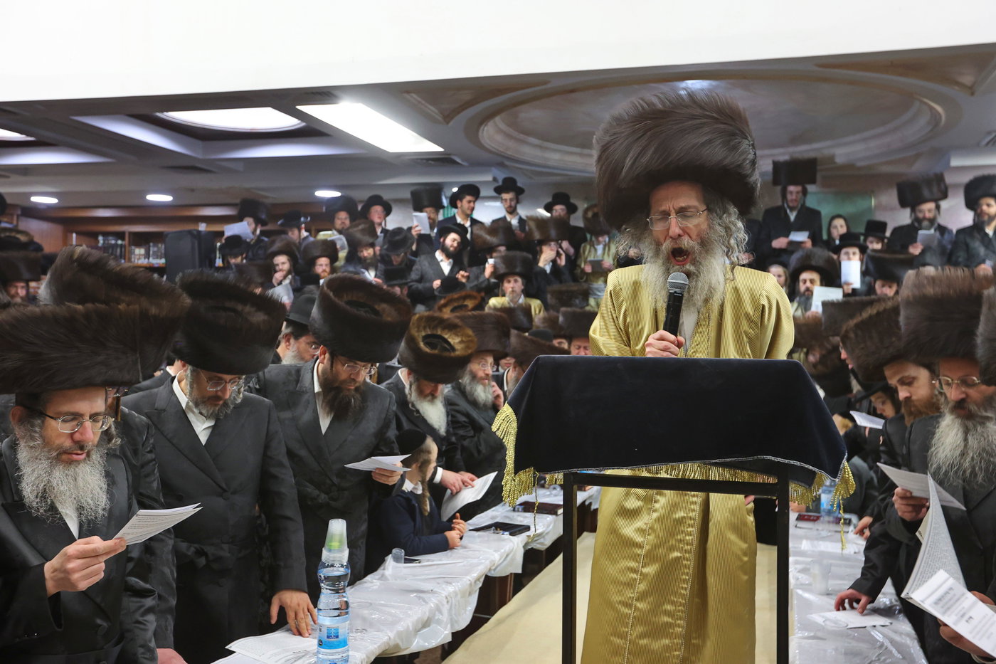 הגה"צ רבי אלימלך בידרמן בזיץ הכנה לשביעי של פסח