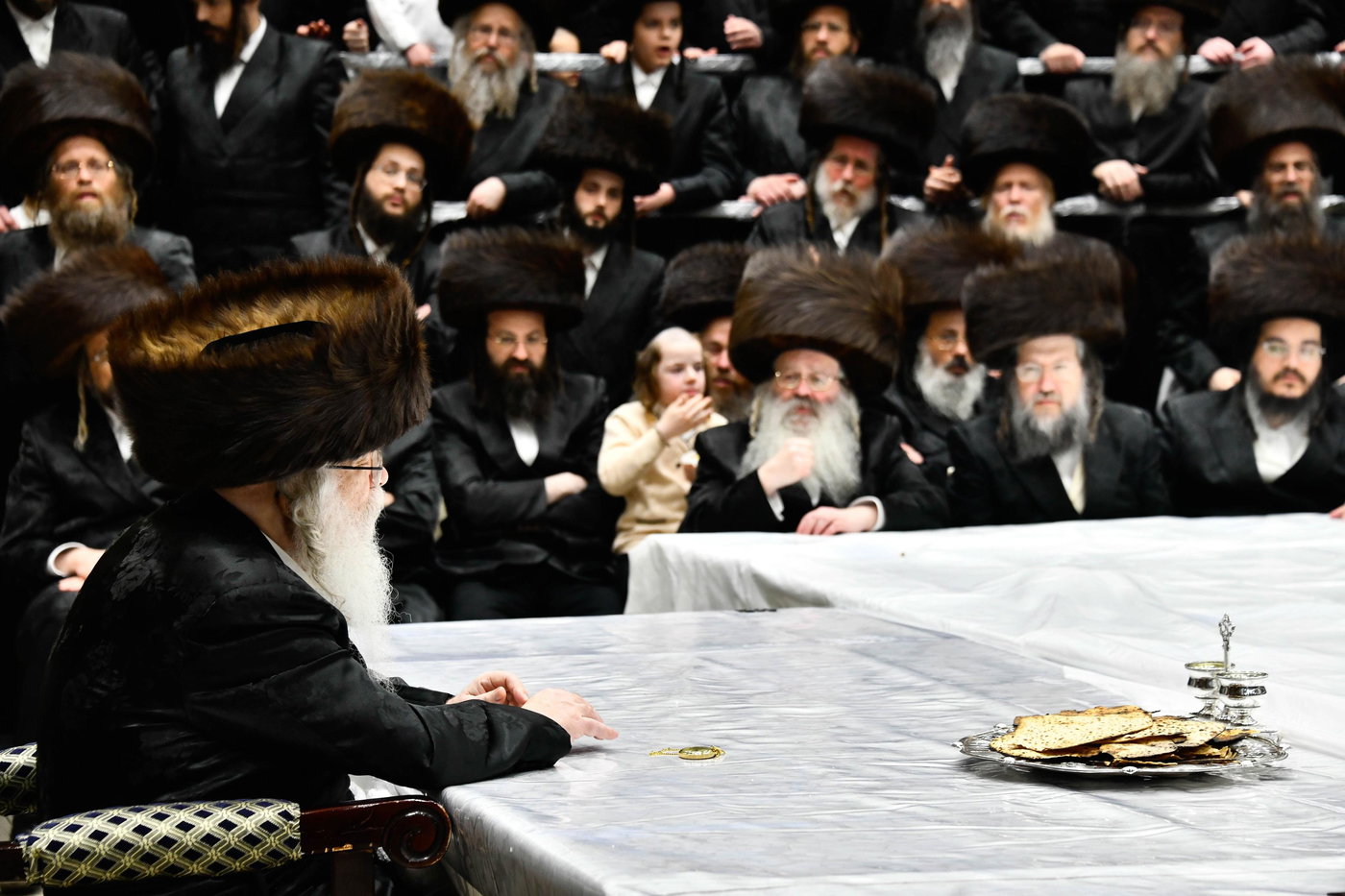 טיש נעילת החג פסח בדארג