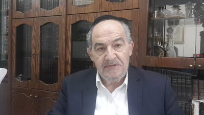 במרוקאית ובעברית: הרב מיכאל שושן עם וורט לפרשת שמיני • צפו