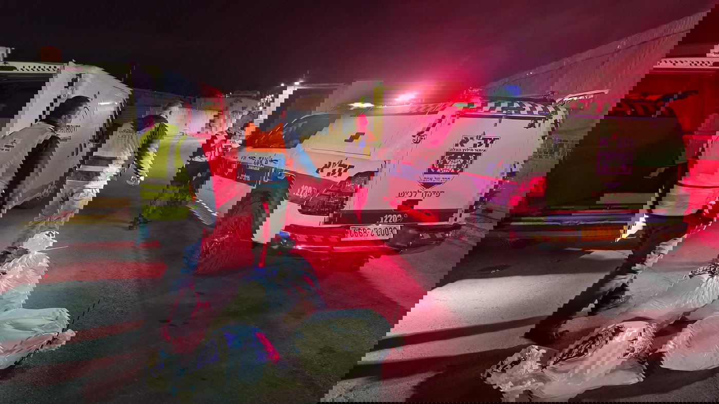 מתנדבי זק"א בשדה התעופה, הלילה