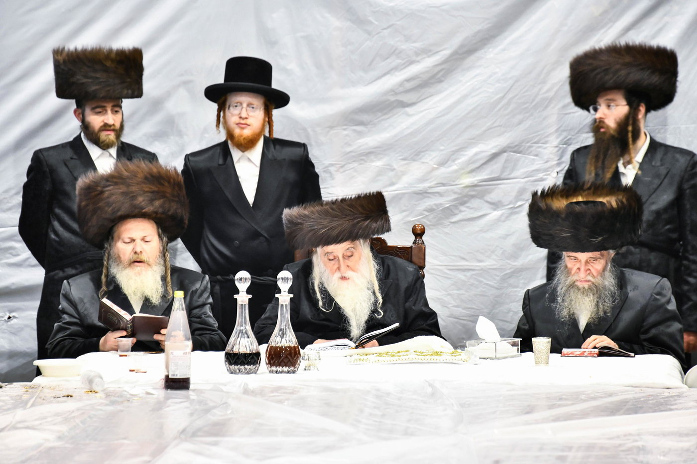 האדמו"ר ממכנובקא בעלזא בטיש נעילת החג