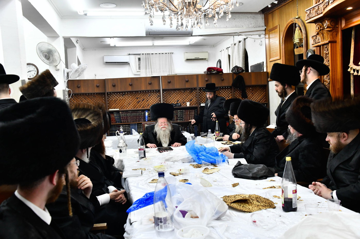 האדמו"ר מקוזמיר בנעילת החג