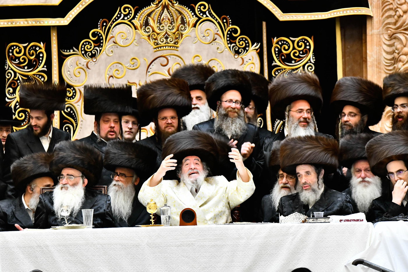 נעילת החג פסח בחצה"ק ויז'ניץ