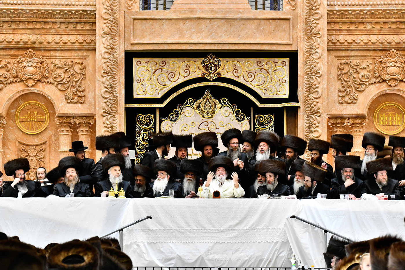 נעילת החג פסח בחצה"ק ויז'ניץ