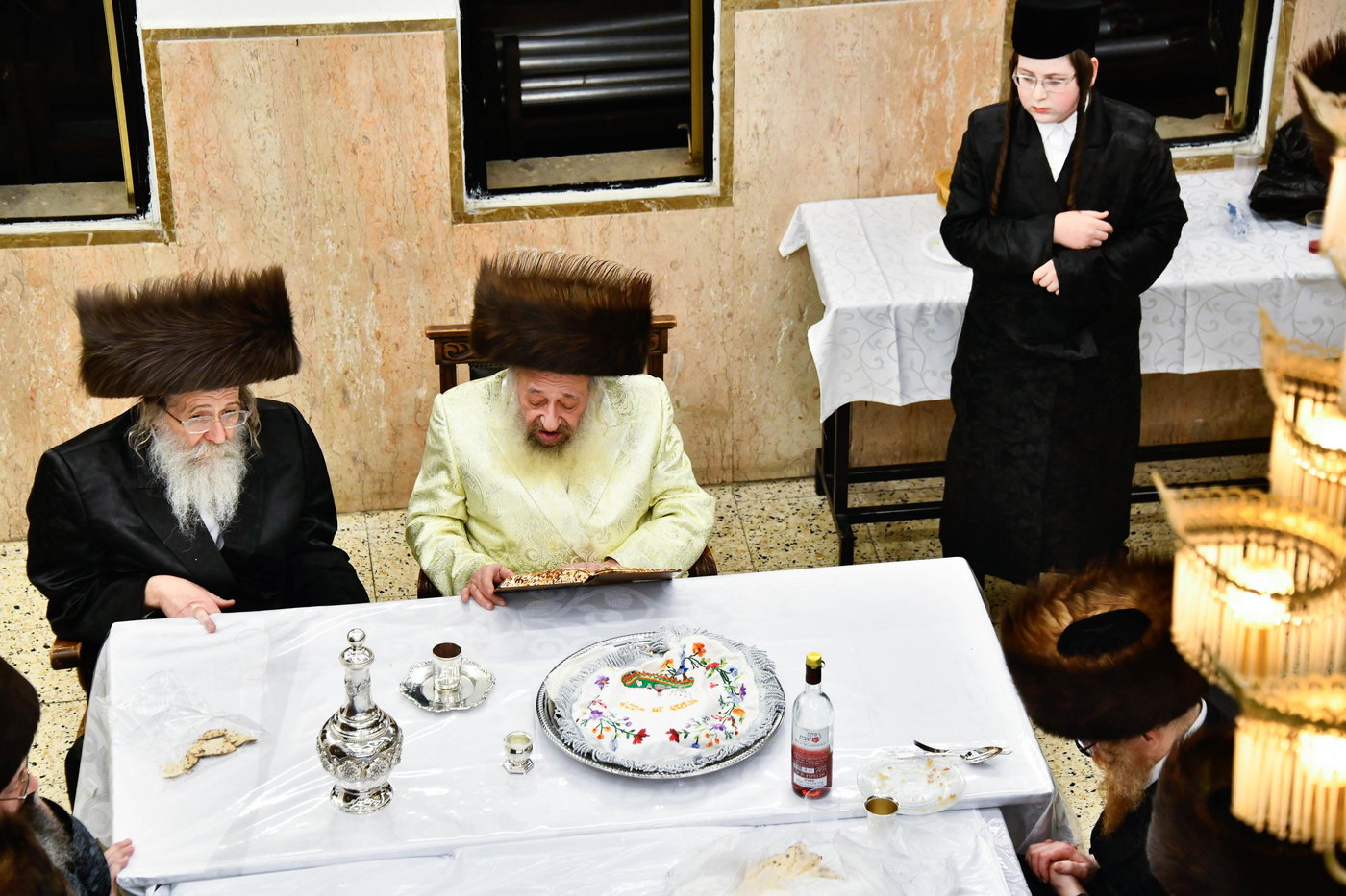 האדמו"ר מדעעש בטיש נעילת החג