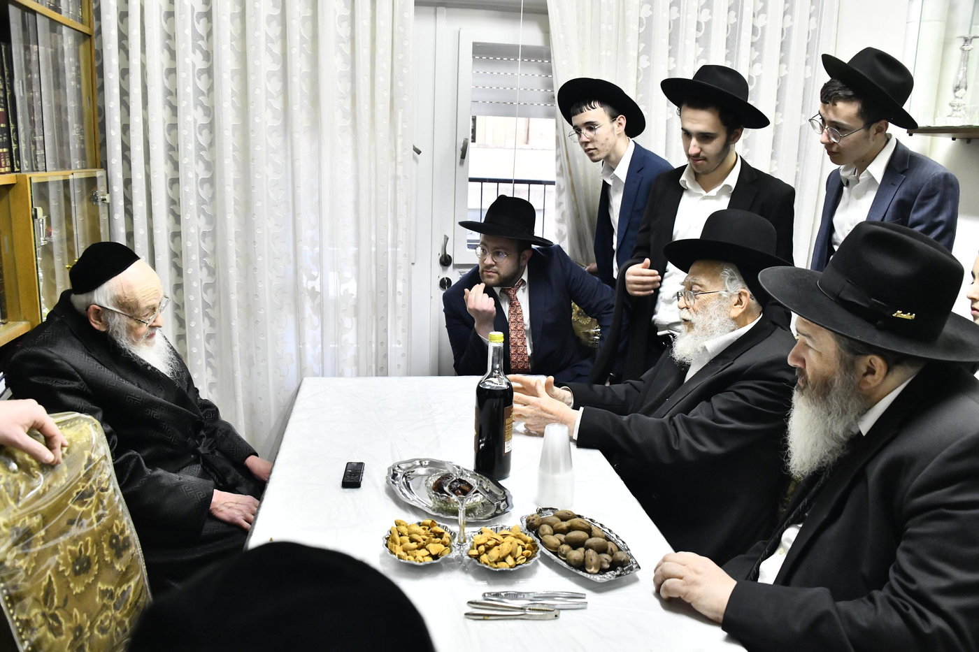 רבי בנימין אלישיב בביקור אצל אחיו רבי משה אלישיב