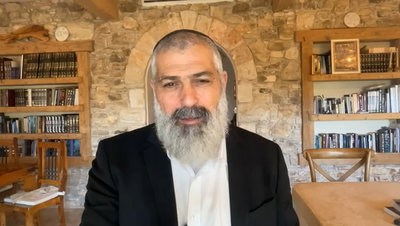 צבי יחזקאלי בפינה מיוחדת לפרשת שמיני • צפו