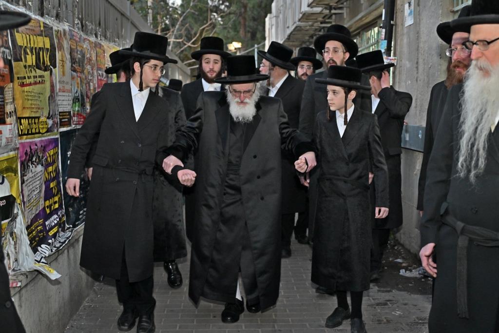 חג הפסח בחצה"ק ויזניץ