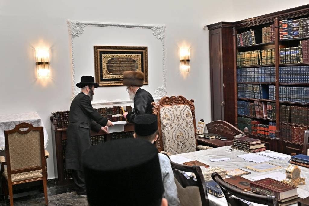 חג הפסח בחצה"ק ויזניץ