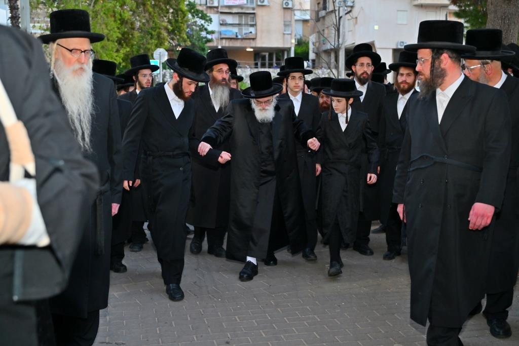 חג הפסח בחצה"ק ויזניץ