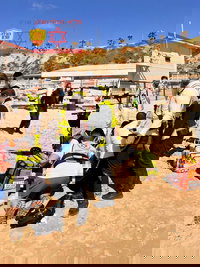 דרמה בחוף צאנז בנתניה: בחור ישיבה במצב אנוש לאחר שטבע, סריקות אחר אחיו - הנעדר במים