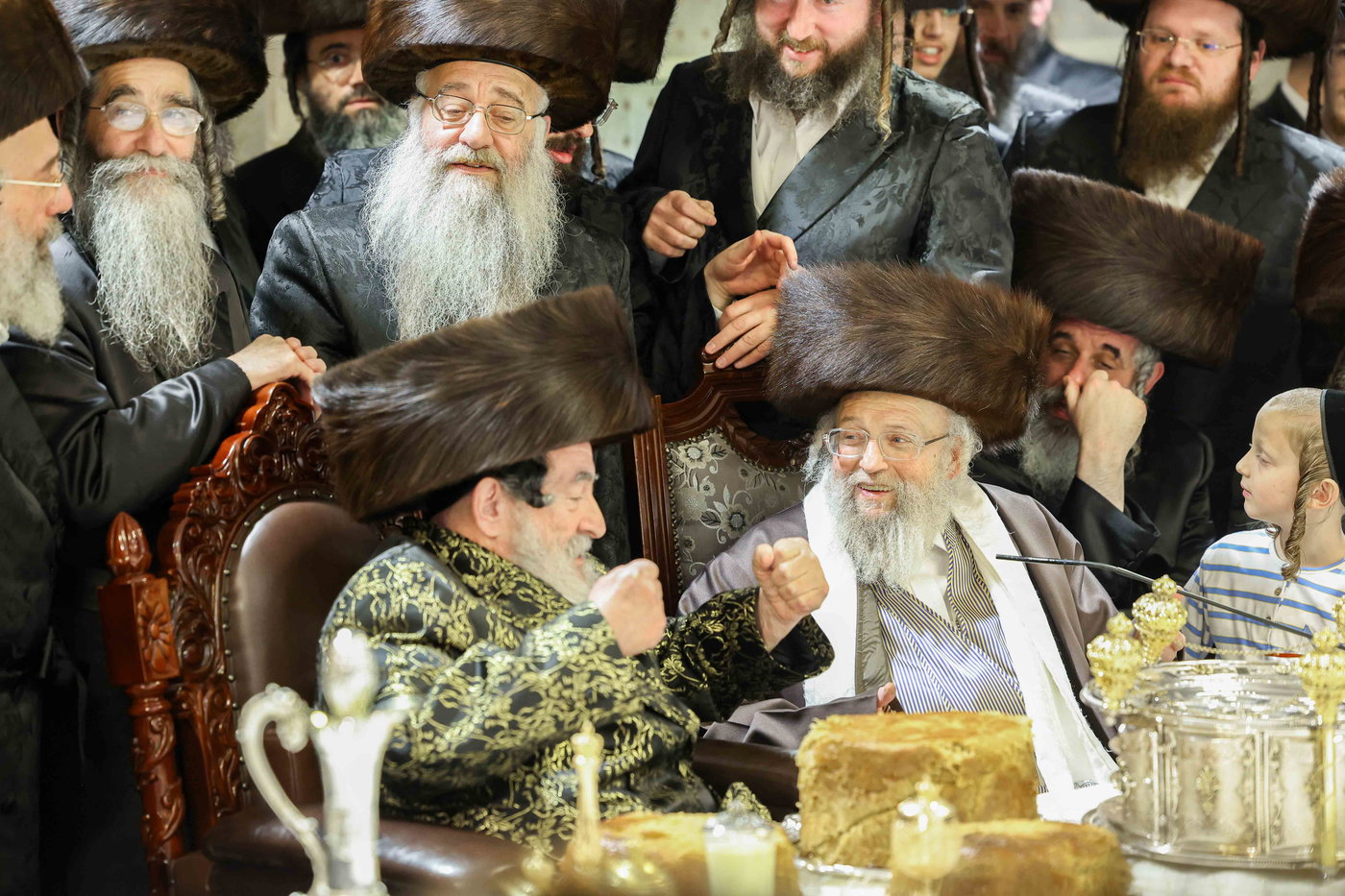 האדמו"ר מויז'ניץ בטיש חול המועד פסח