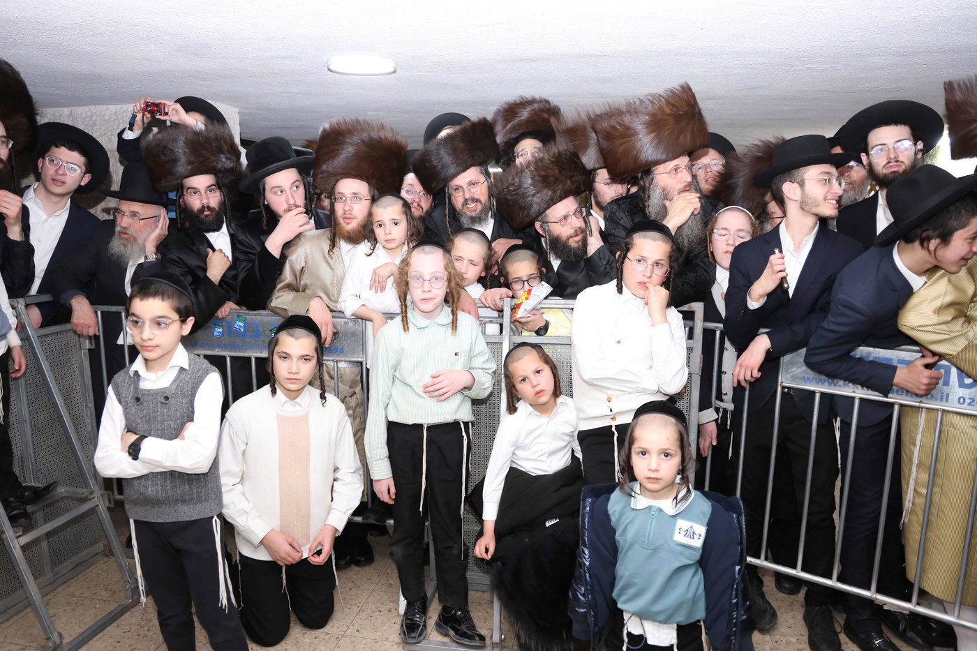 חג הפסח במעונו של הגר"מ שטרנבוך