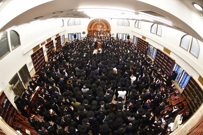 מסע הלויית הגר"א אלטמן זצ"ל