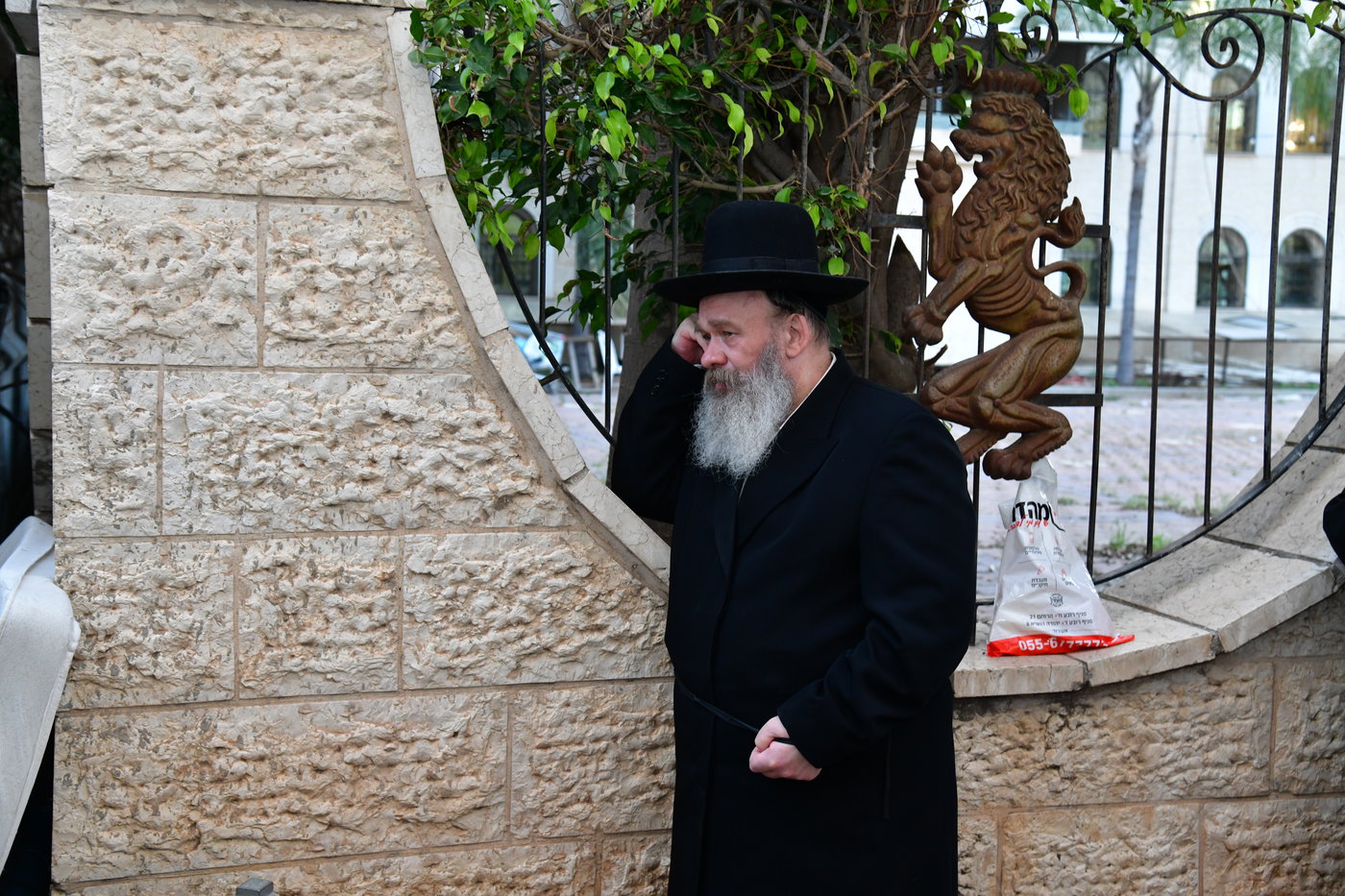 מסע הלויית הגר"א אלטמן זצ"ל