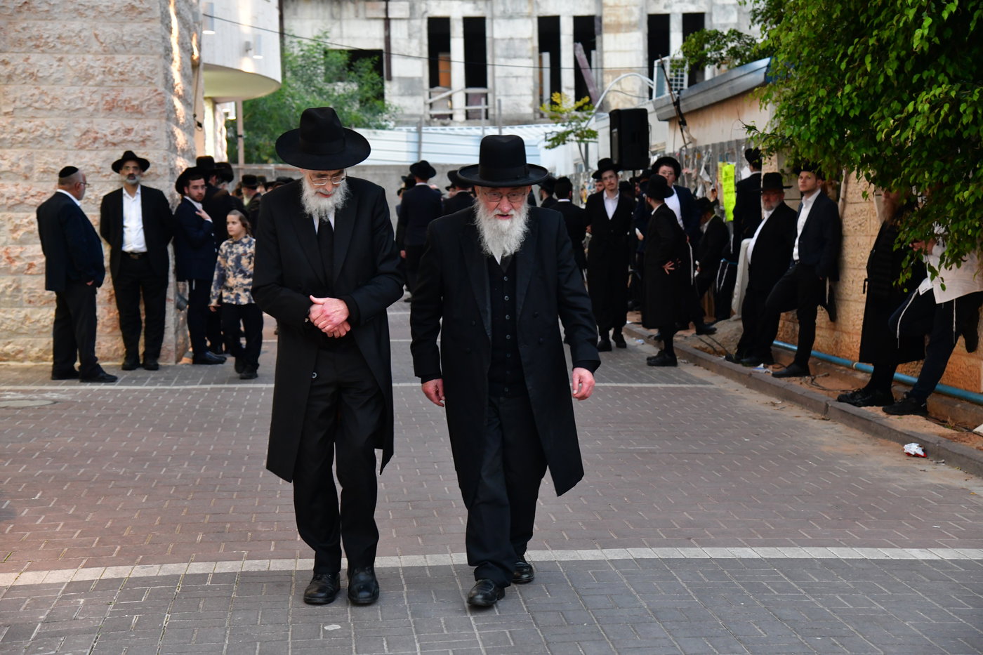 מסע הלויית הגר"א אלטמן זצ"ל