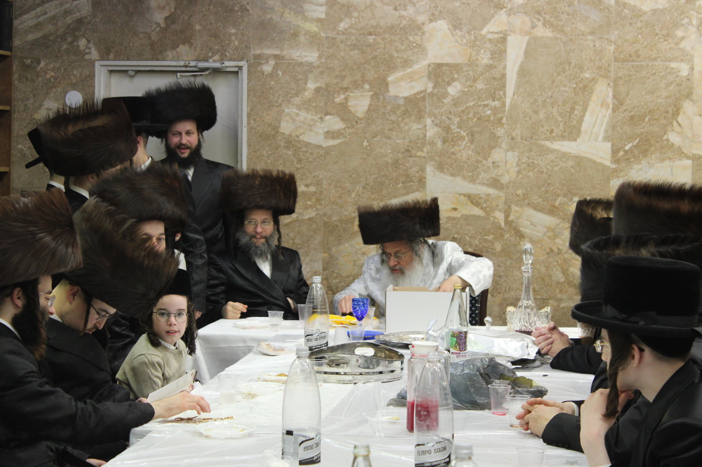 נעילת החג בחצה"ק קומרנא