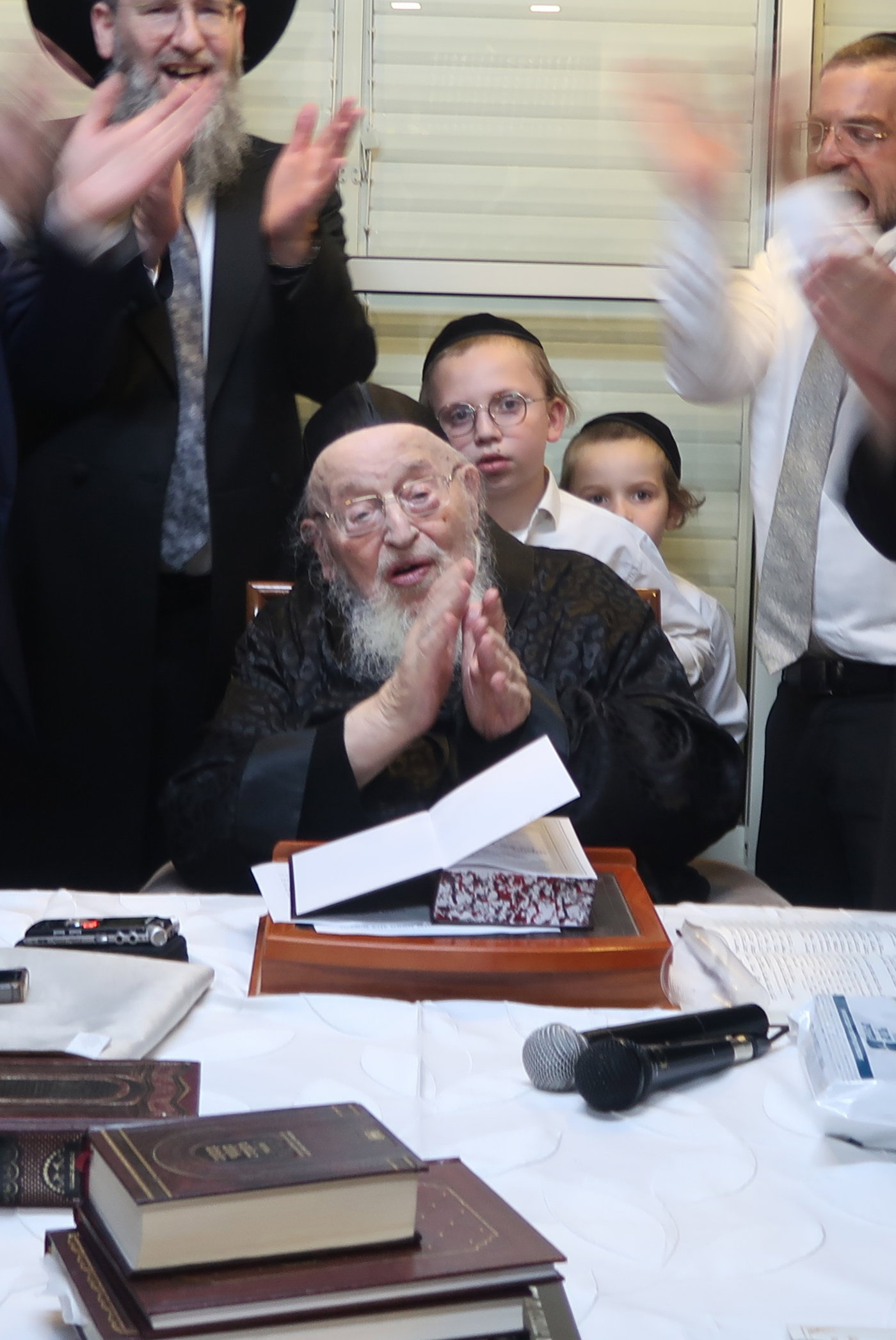 חג הפסח אצל הגרמ"צ ברגמן