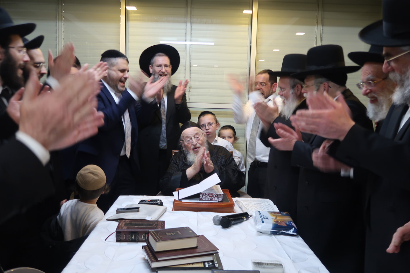 חג הפסח אצל הגרמ"צ ברגמן