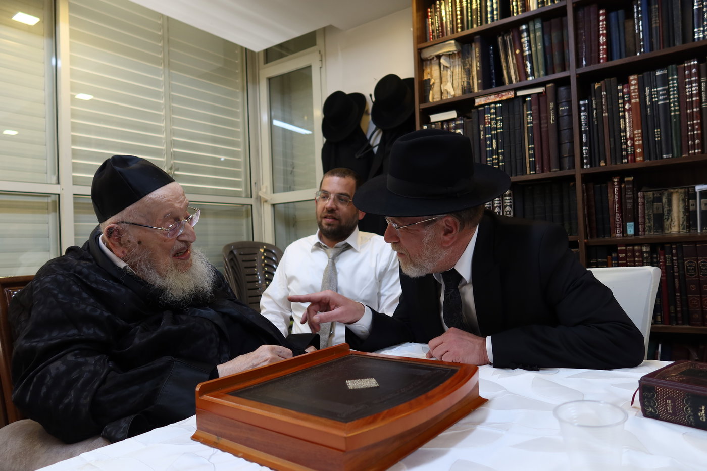 חג הפסח אצל הגרמ"צ ברגמן