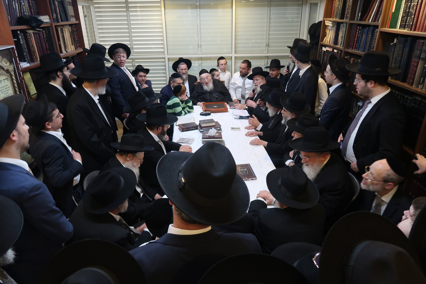 חג הפסח אצל הגרמ"צ ברגמן