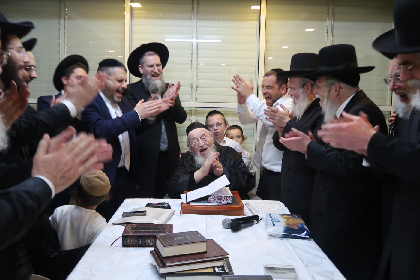 חג הפסח אצל הגרמ"צ ברגמן