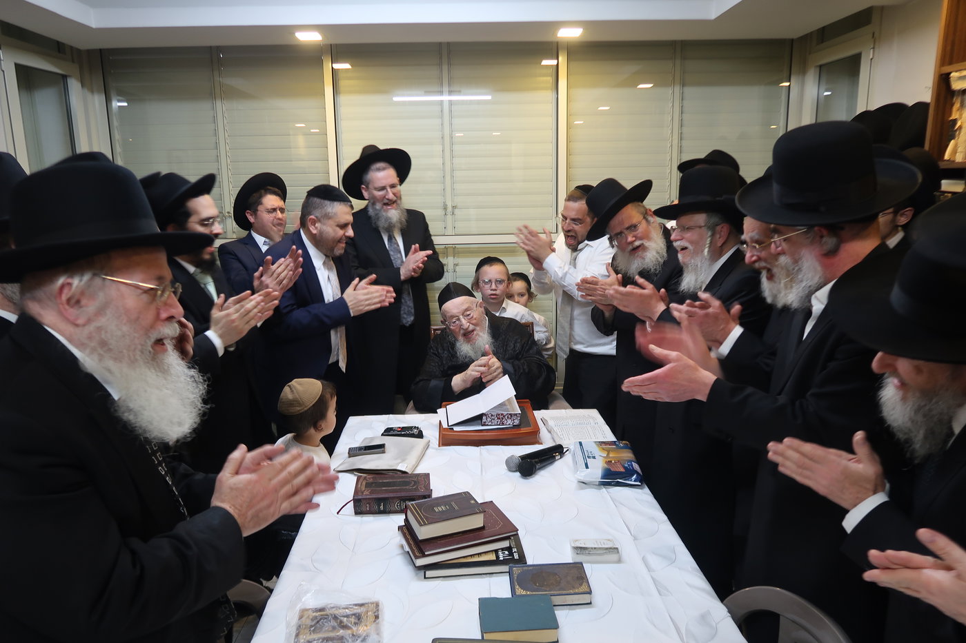 חג הפסח אצל הגרמ"צ ברגמן