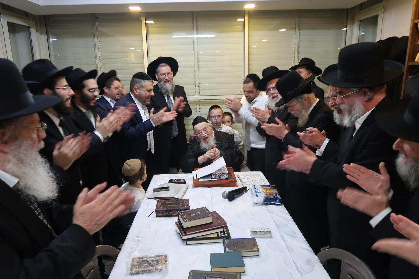 חג הפסח אצל הגרמ"צ ברגמן