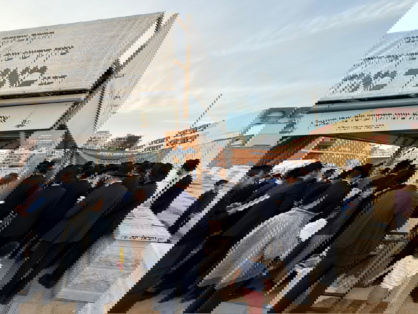 עליה לציון הגר"מ מאזוז זצ"ל