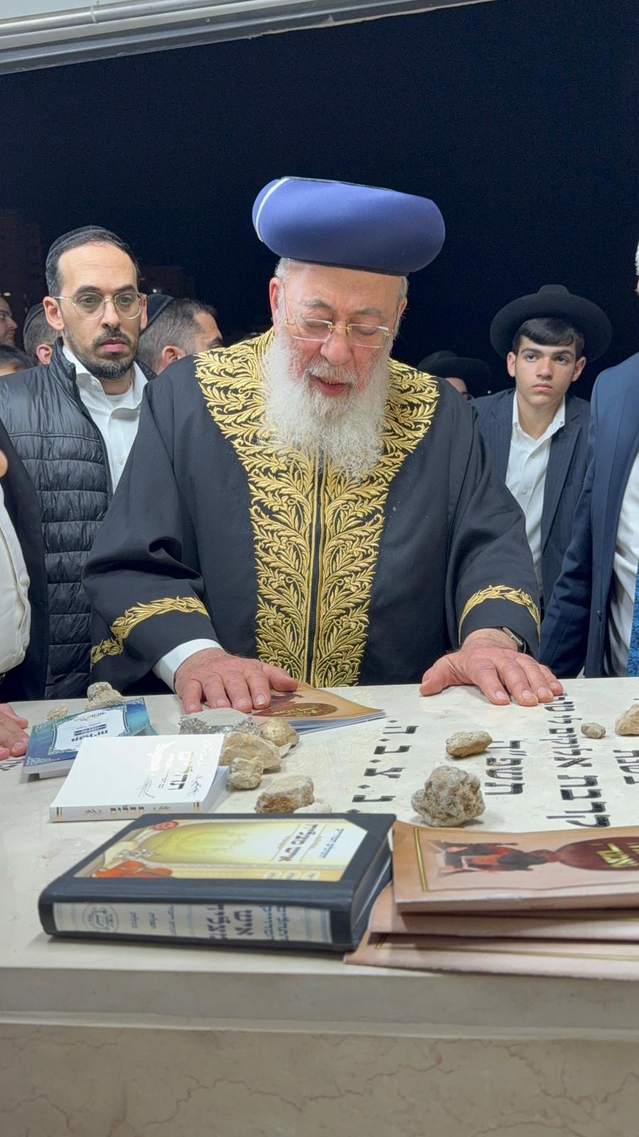 עליה לציון הגר"מ מאזוז זצ"ל