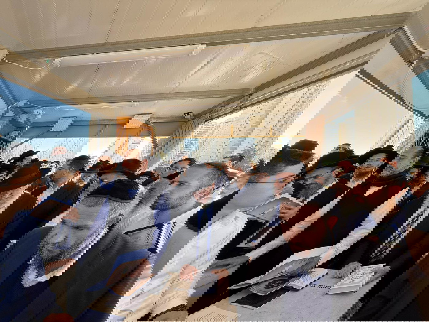 עליה לציון הגר"מ מאזוז זצ"ל