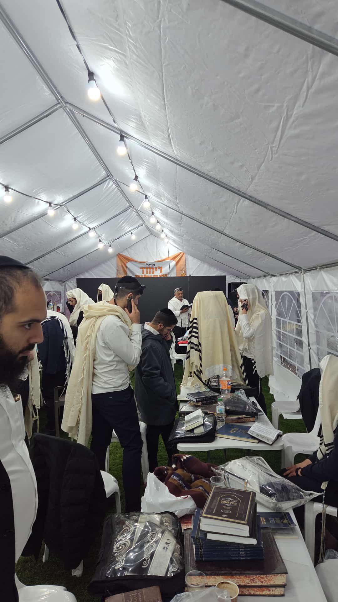 עליה לציון הגר"מ מאזוז זצ"ל