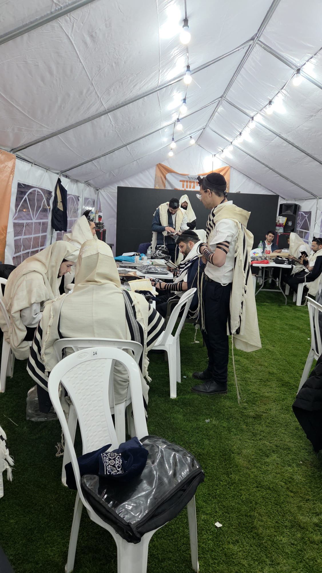 עליה לציון הגר"מ מאזוז זצ"ל