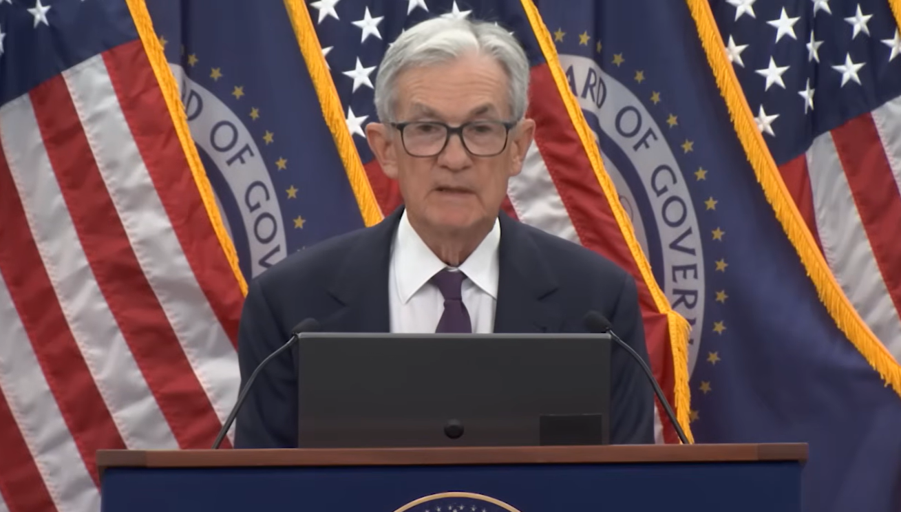 יו"ר הפדרל ריזרב - ג'רום פאוול 