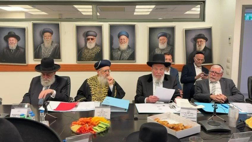 הרב הראשי רבי קלמן בר נגד הבג"ץ