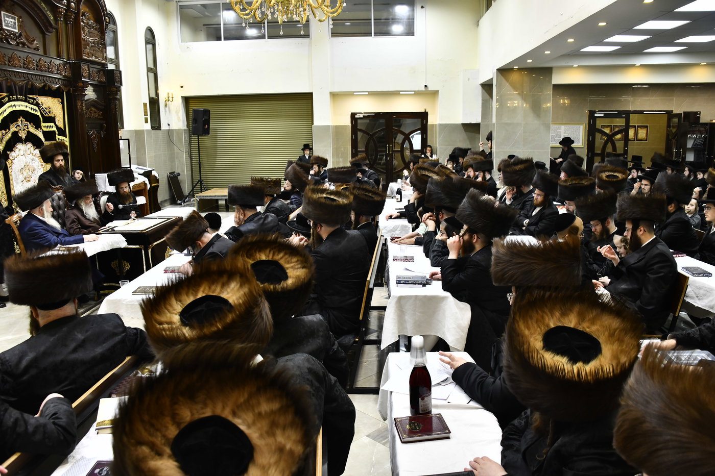 כינוס חסידי קרעטשניף י-ם בחוה"מ פסח