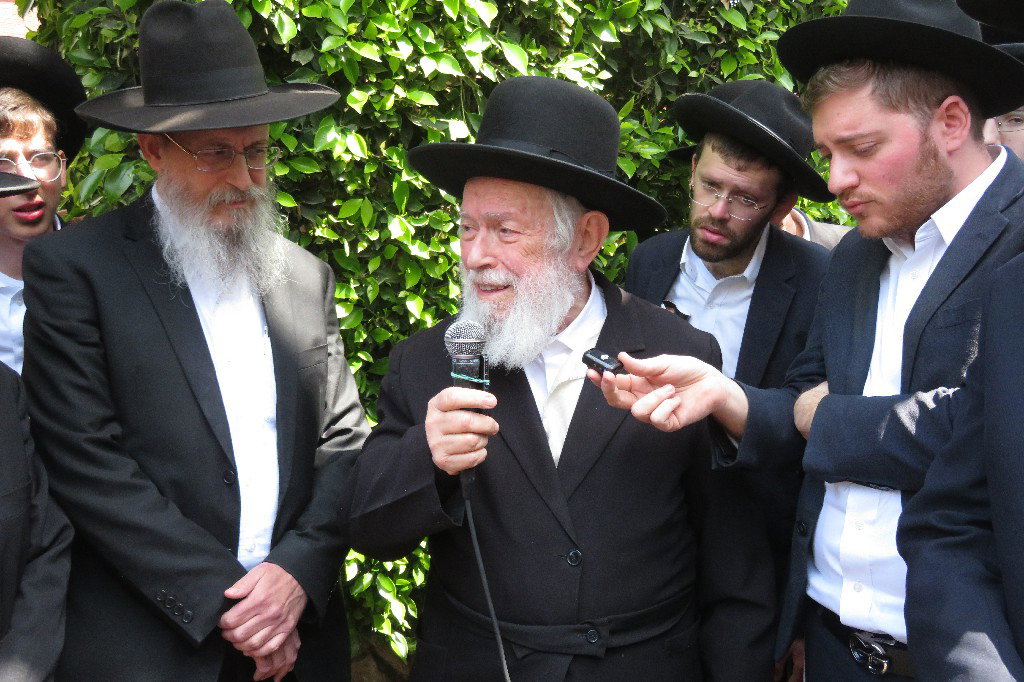 הגר"י זילברשטיין בהלווית הבחור יהושע ראם ז"ל