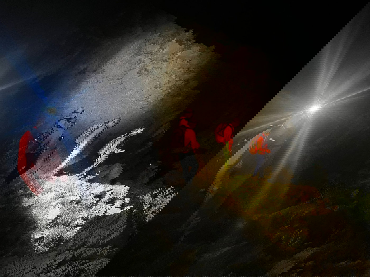 מתנדבי יחידת החילוץ בדרכם לבחורים אמש