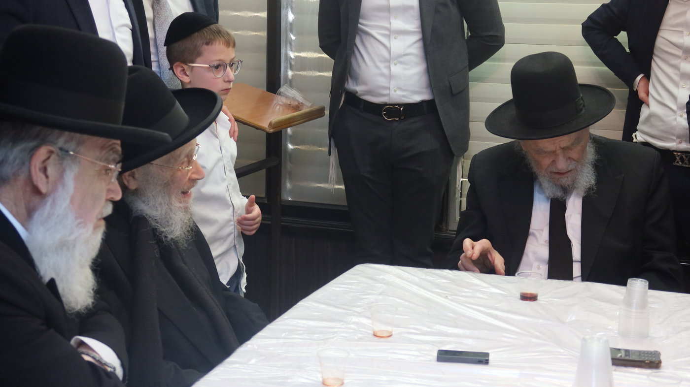 חג הפסח אצל הגרמ"ה הירש