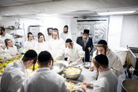 חג הפסח בחצה"ק באבוב 45