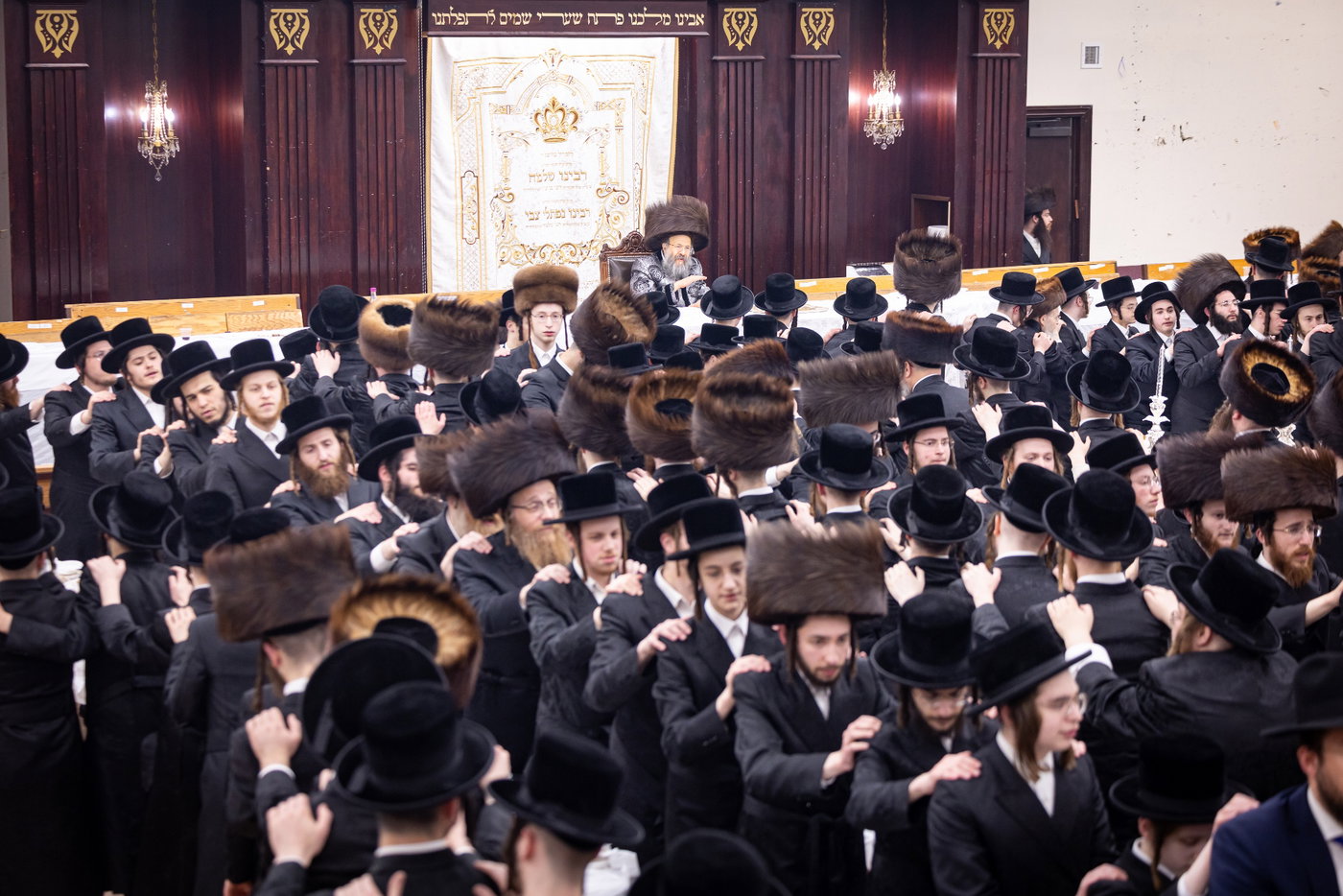 חג הפסח בחצה"ק באבוב 45