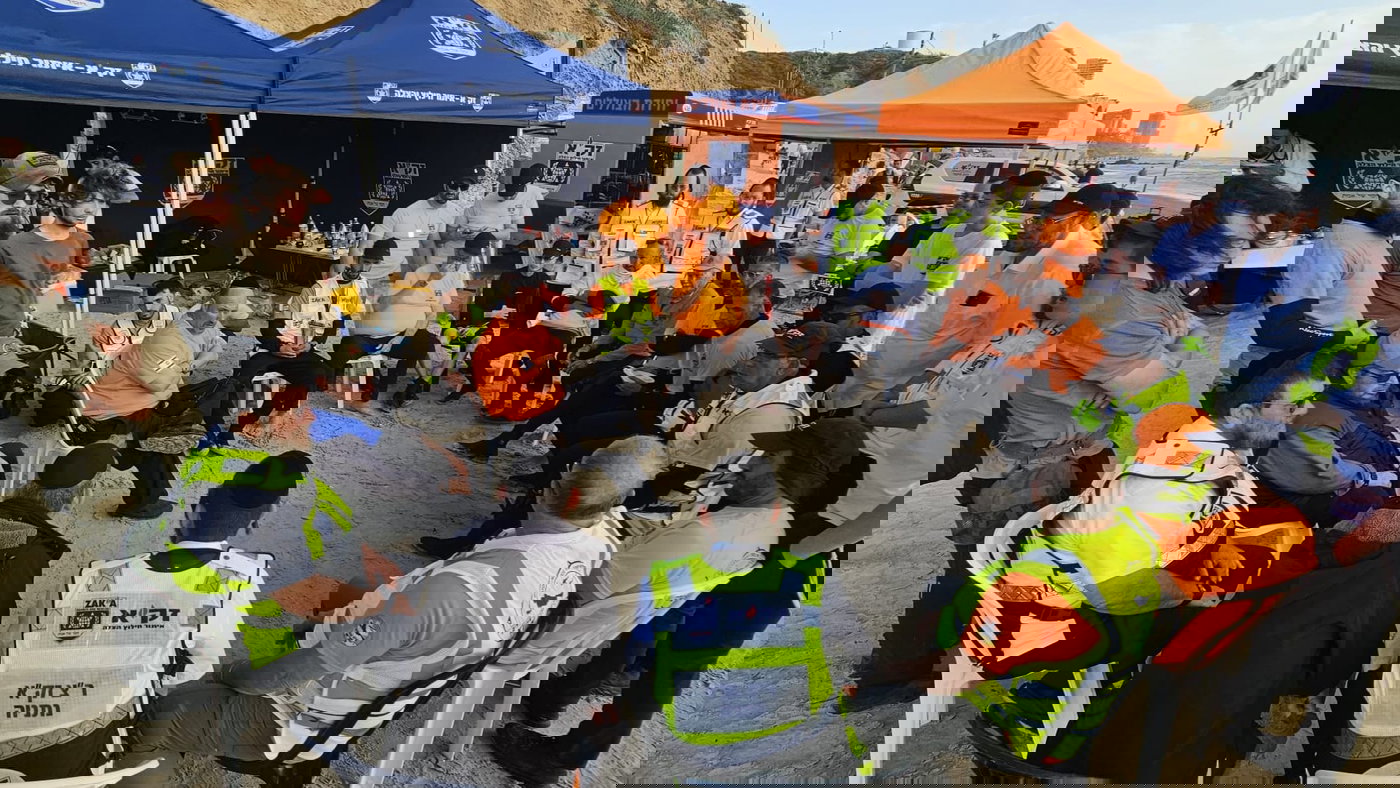 החיפושים אחרי בחור הישיבה שנעדר מתרחבים; כלבים מיוחדים הובאו