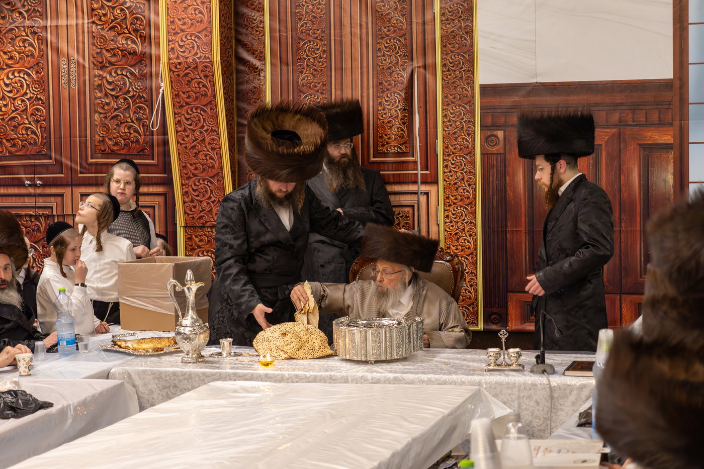 חג הפסח בחצה"ק פינסק קרלין