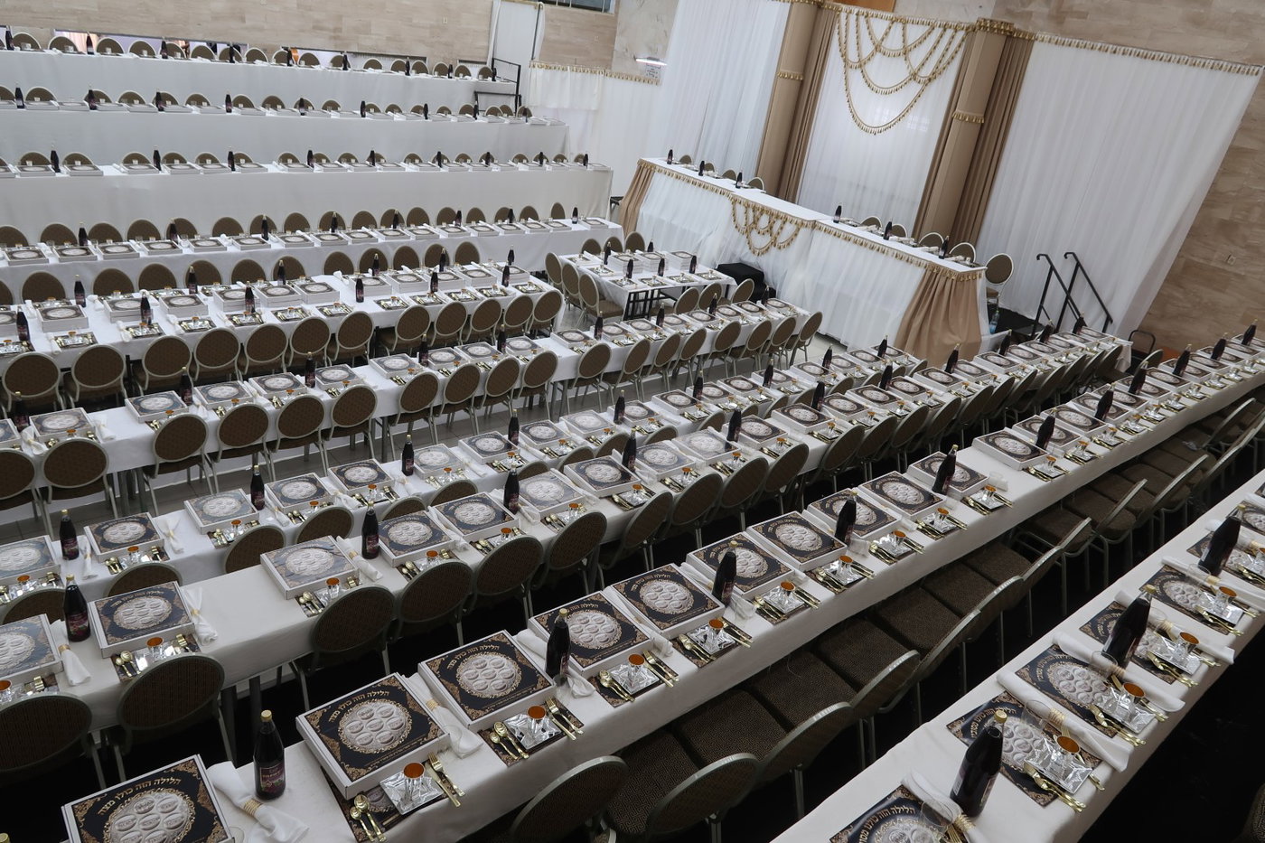 חג הפסח בחצה"ק סערט ויז'ניץ