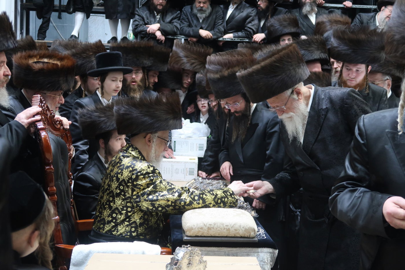 חג הפסח בחצה"ק סערט ויז'ניץ