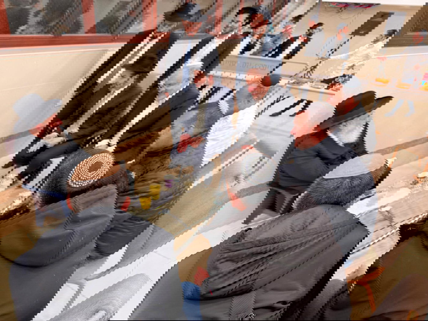 ניחום אבלים אצל הגאון רבי ראובן אלבז