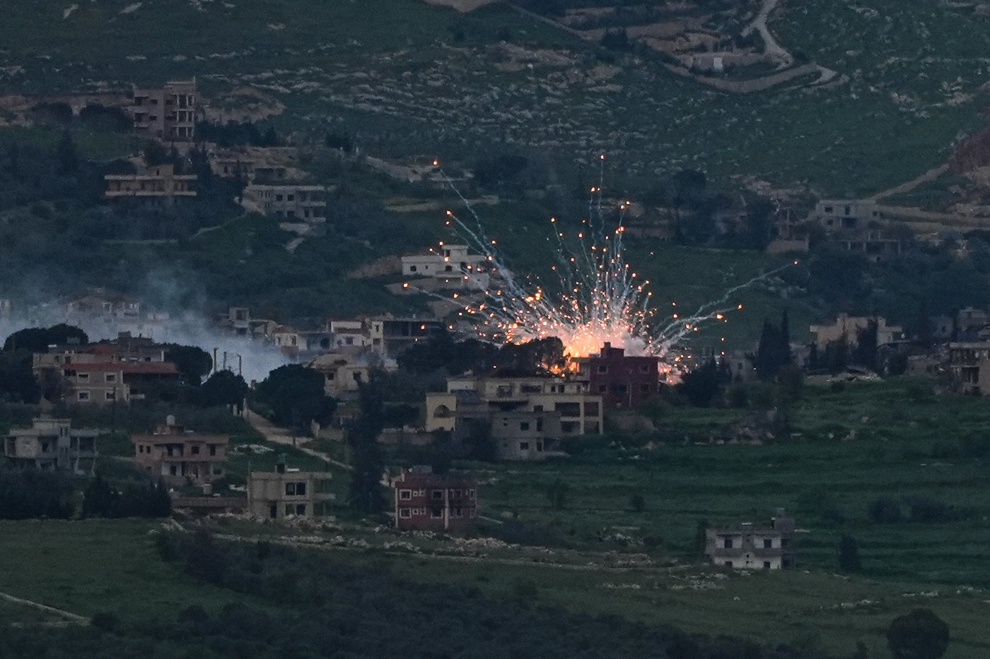 ירי בלבנון, אילוסטרציה